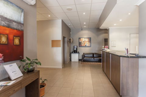 Sunshine Motor Inn - Accommodation Nelson Bay 3