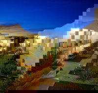 Hawthorn Gardens Serviced Apartments - Accommodation Nelson Bay