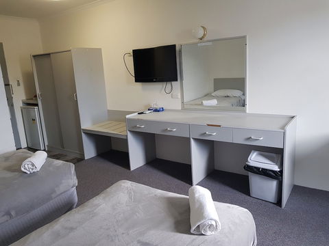 Seabreeze Beach Hotel - Accommodation Nelson Bay 3