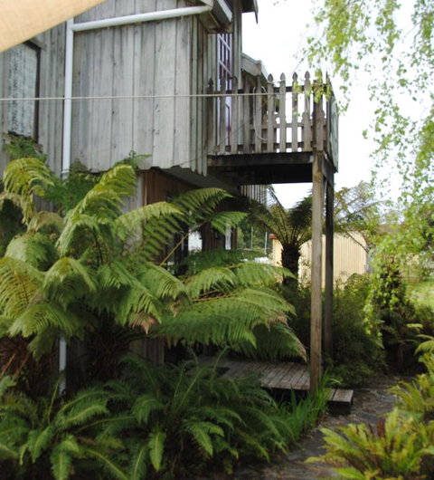 The Wombat Cottage - Accommodation Nelson Bay 6