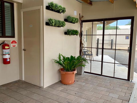 Inna Nutshell - Accommodation Nelson Bay 1