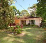 35 Santa Monica Avenue Coolum Beach Pet Friendly Linen Included - Accommodation Nelson Bay