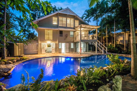 Decked Out By The Sea - Accommodation Nelson Bay 6