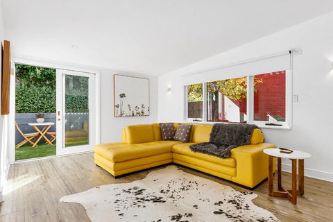 Colonial Hampdens C.1840 Luxury Georgian House - Accommodation Nelson Bay 5