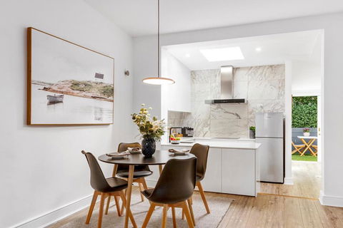 Colonial Hampdens C.1840 Luxury Georgian House - Accommodation Nelson Bay 4