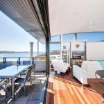 One Mile Cl Townhouse 22 26 The Deckhouse - Accommodation Nelson Bay 0