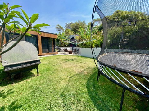 Spectacular Bilgola Beachhouse - Accommodation Nelson Bay 4