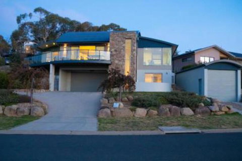 Alpine Air - Accommodation Nelson Bay 0