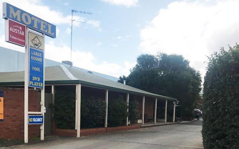 Yambil Inn - Accommodation Nelson Bay 2