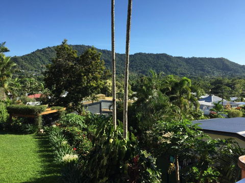 The Cyclone Shelter - Accommodation Nelson Bay 1