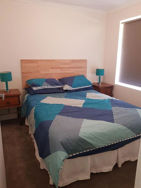 Towncrackers Guest House - Accommodation Nelson Bay 1
