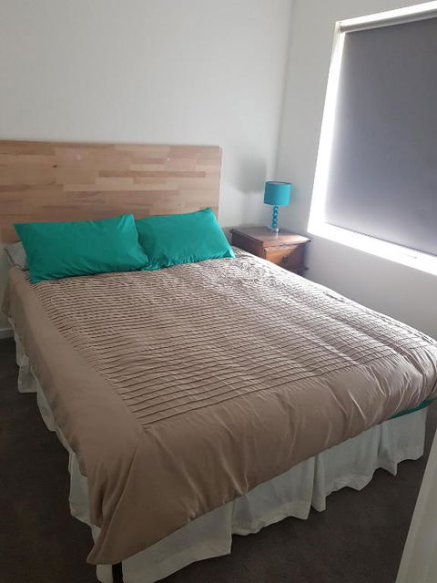 Towncrackers Guest House - Accommodation Nelson Bay 5