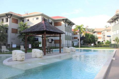 Sunbird - Accommodation Nelson Bay 0