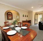 ACACIA WEEKLY ONLY - Accommodation Nelson Bay