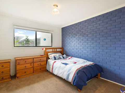 106 Ocean Parade Dalmeny - Accommodation Nelson Bay 4