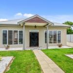 Zaahira House - Accommodation Nelson Bay 0