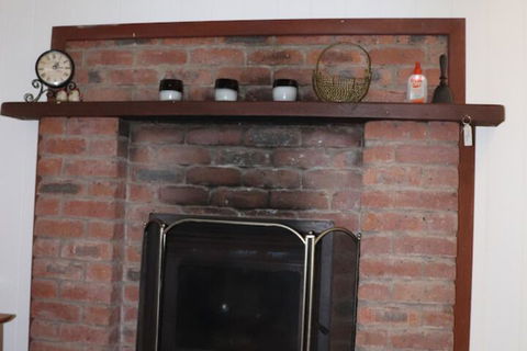 Mapleton Falls Farm House - Accommodation Nelson Bay 3