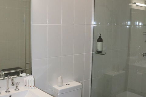 Mapleton Falls Farm House - Accommodation Nelson Bay 6