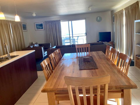 Bayview Beach House Apartment No 1 - Accommodation Nelson Bay 5
