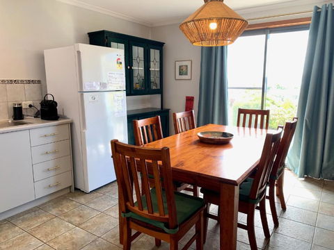 Wintersun Holiday Cottages - Accommodation Nelson Bay 5