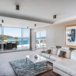 Penthouse 707 4 Bedroom Oceanview Penthouse - Accommodation Nelson Bay 0
