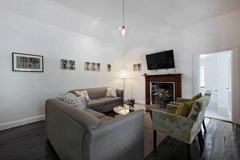 Jacobs Estate Cottage - Accommodation Nelson Bay 1
