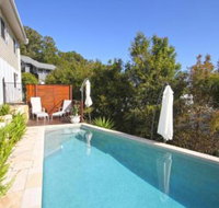 STUNNING HOME WITH SPECTACULAR VIEWS  CLOSE TO THE BEACH - Accommodation Nelson Bay