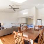 Unit 5 Rainbow Surf Modern Double Storey Townhouse With Large Shared Pool Close To Beach & Shop - Accommodation Nelson Bay 0