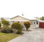 Position on Alexander - Accommodation Nelson Bay