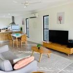 WHITSUNDAY Brand New Townhouse Close To Boardwalk - Nelson Bay Accommodation.com 1
