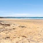 Right On The Beach At Moana - Accommodation Nelson Bay 1