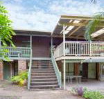 33 Cooloola Drive Rainbow Beach Walk to the beach pet friendly - Accommodation Nelson Bay