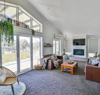 Mortimers Wines The Canopy Loft - Accommodation Nelson Bay
