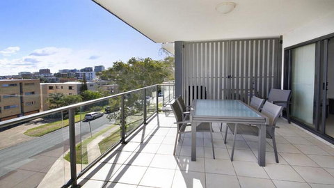 Amalfi Unit 11 Above All Else 50 King Street - Accommodation Nelson Bay 1