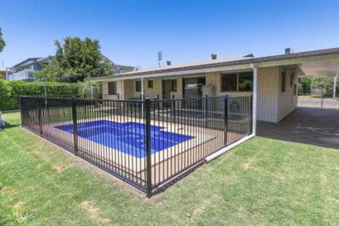 Hibiscus Holiday Home - Accommodation Nelson Bay 0