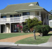 The Sun  the Sea in Hervey Bay - Accommodation Nelson Bay