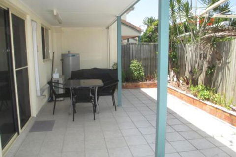 Superb Location Hervey Bay - Accommodation Nelson Bay 2