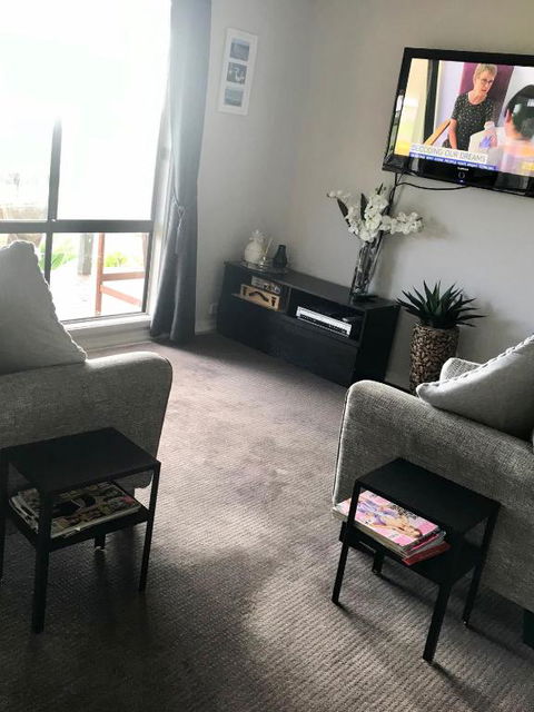 Pine View Holiday Rental - Accommodation Nelson Bay 1