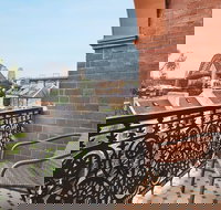 Stunning Sydney Home 11 - Accommodation Nelson Bay