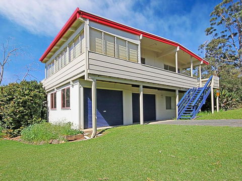 REST ASHORE At MOLLYMOOK - Accommodation Nelson Bay 3