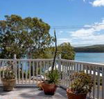 Perfect Seclusion Top Level Only - Accommodation Nelson Bay