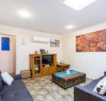 Mermaid Lodge - Accommodation Nelson Bay