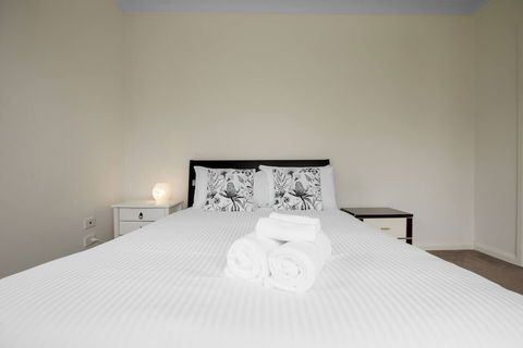 Superb Luxe 5BR House@point Cook Near Lake - Accommodation Nelson Bay 5