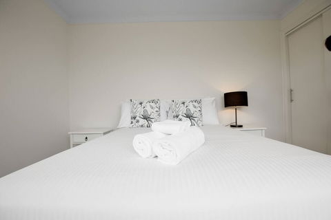 Superb Luxe 5BR House@point Cook Near Lake - Accommodation Nelson Bay 6