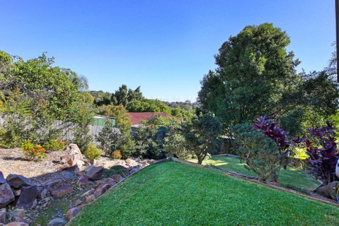 20 Avalon Street Coolum Beach Pets Welcome - Accommodation Nelson Bay 4