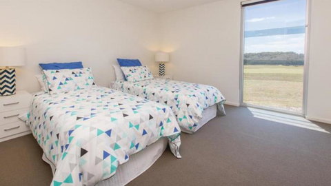 ST ANDREWS BEACH APARTMENT 4.02 - Accommodation Nelson Bay 2