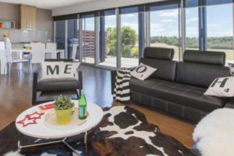 ST ANDREWS BEACH APARTMENT 4.02 - Accommodation Nelson Bay 0