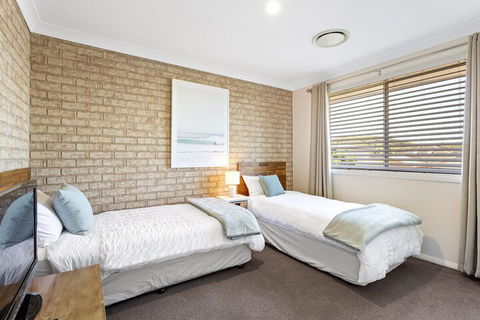 Fingal Retreat 2 Rocky Point Road 2 / 138 - Nelson Bay Accommodation.com 7