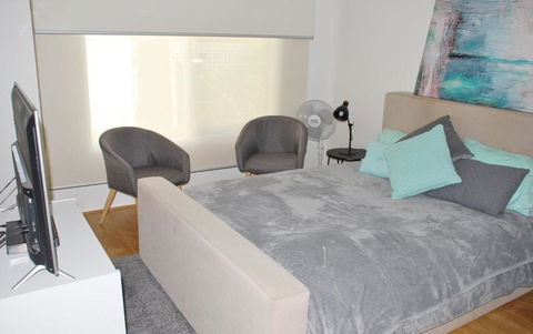 SHORE BEATS WORK INVERLOCH - Accommodation Nelson Bay 4