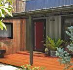 Lovett quirky stylish with a bush backdrop - Accommodation Nelson Bay